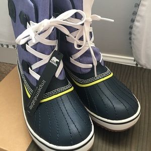 NWT sorrel waterproof boots, Sz 8